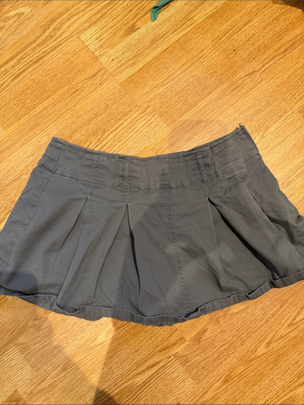 Pleated Mini Skirt in Charcoal Gray